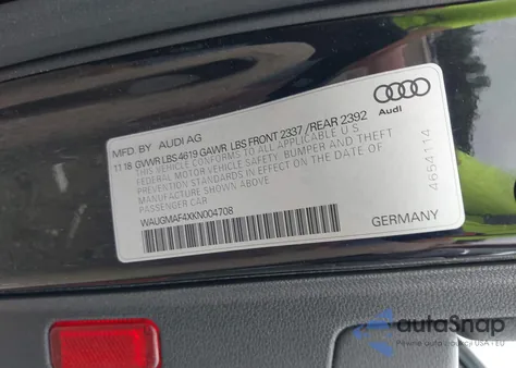 2019 Audi A4 40 Titanium Premium z USA, uszkodzony, nr VIN WAUGMAF4XKN004708